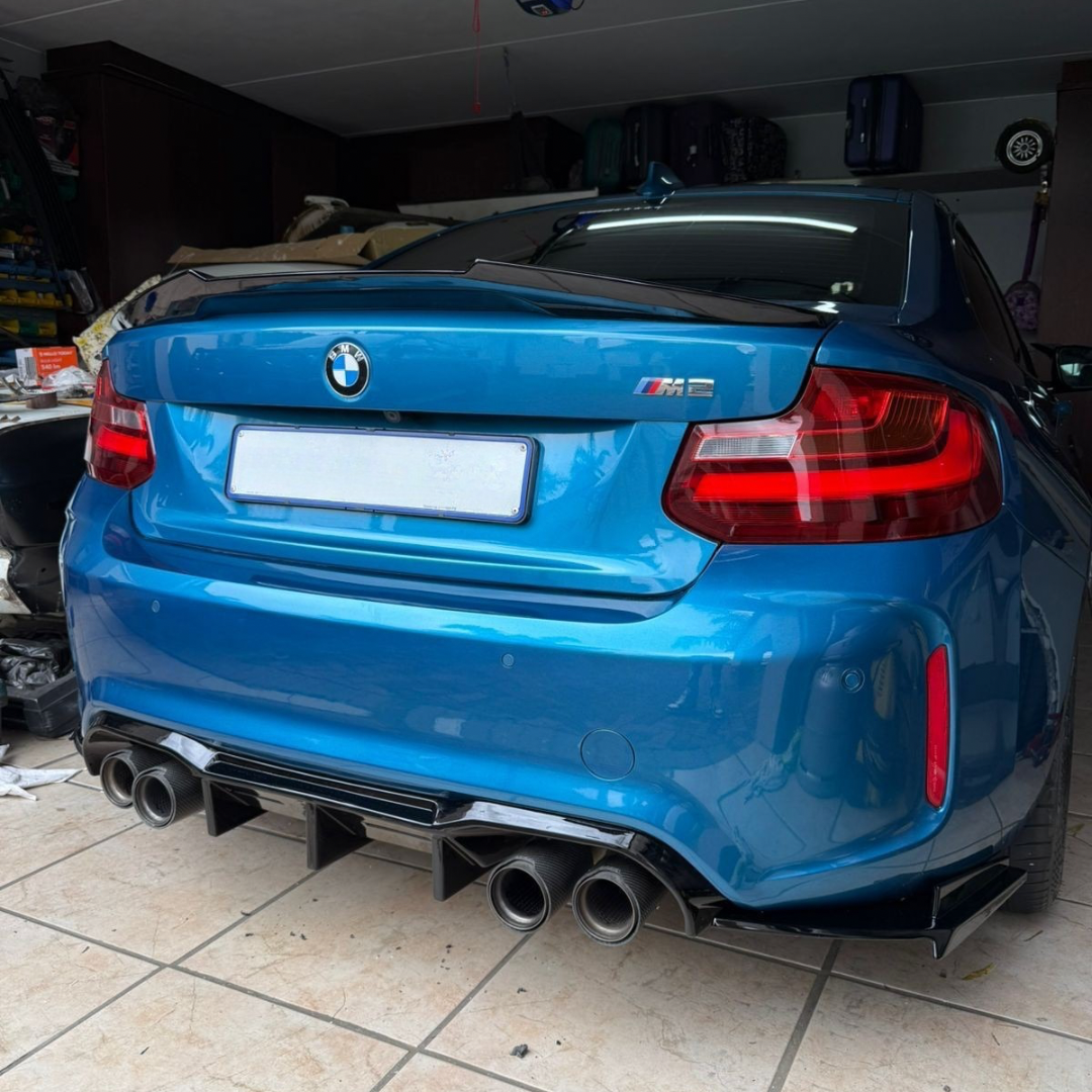 F87 V Style ABS Diffuser