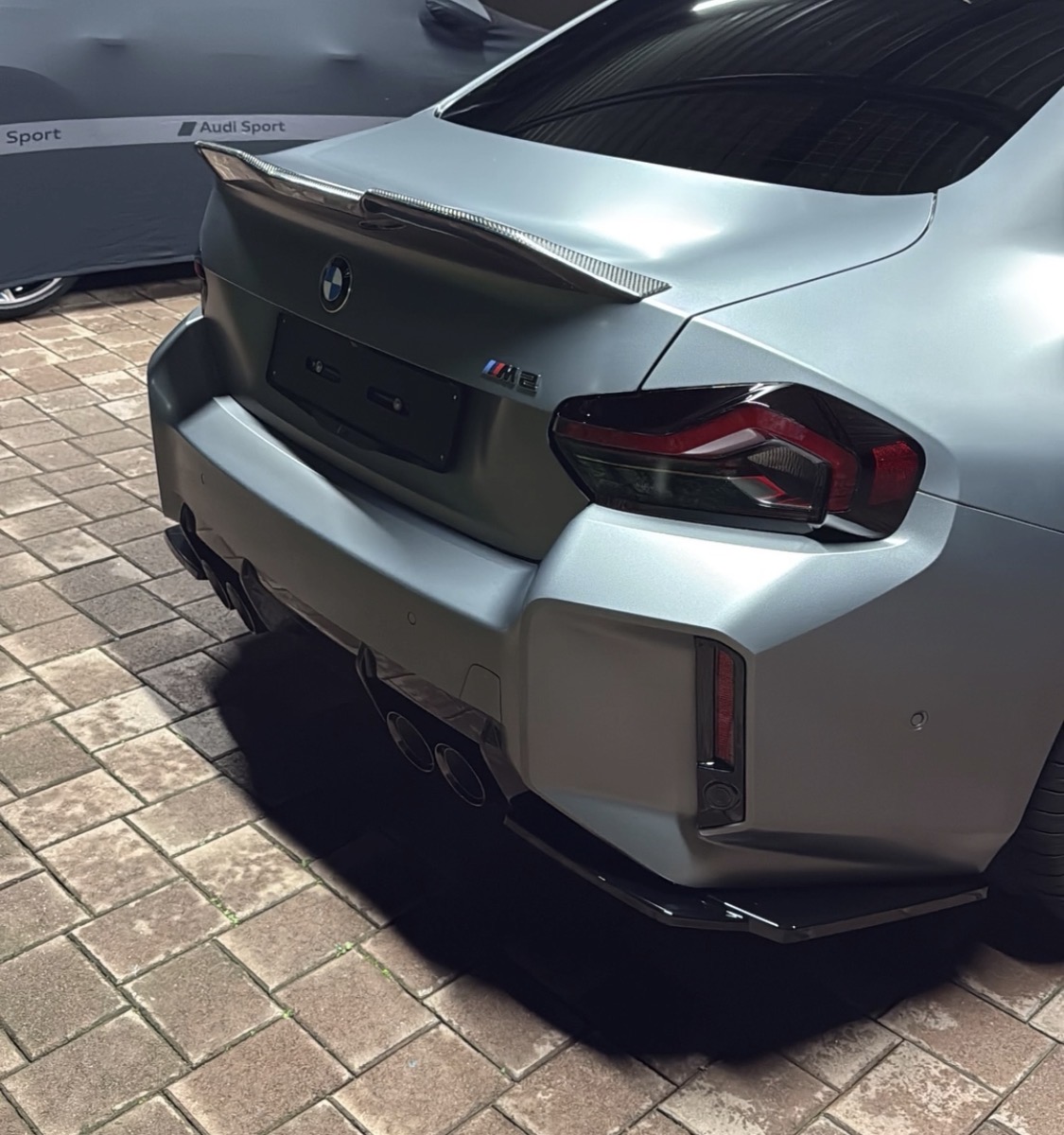 G87/G42 MP Carbon Fibre Wing