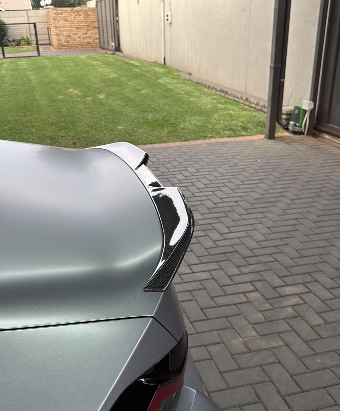 G87/G42 MP Carbon Fibre Wing